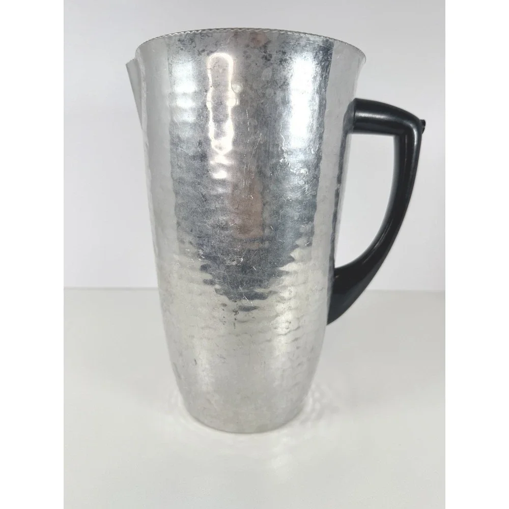 Vintage Water Pitcher Hammered Aluminum,‎ Bakelite Handle MCM Made In Spain MMM